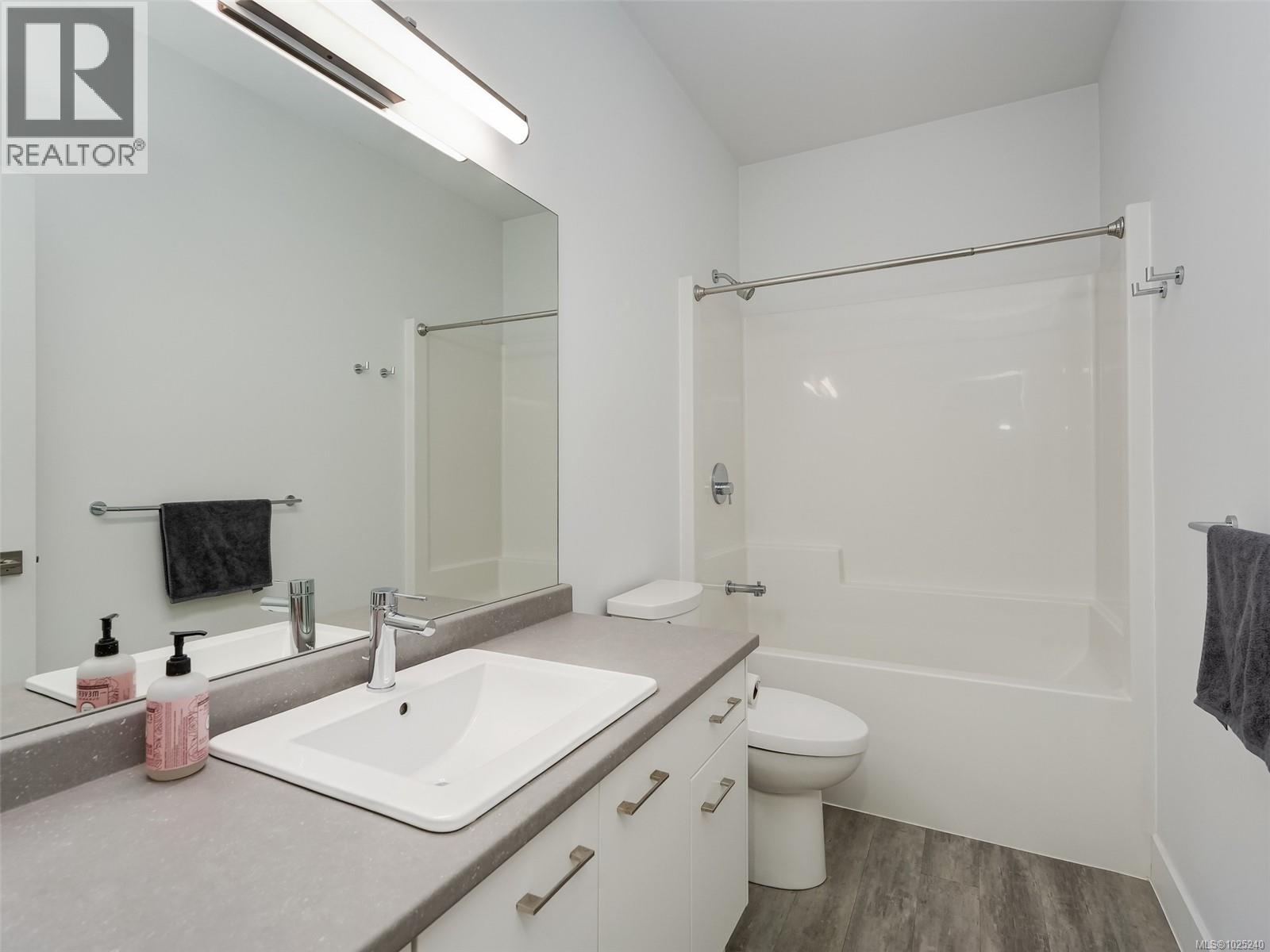  2670 Winster Road, Langford