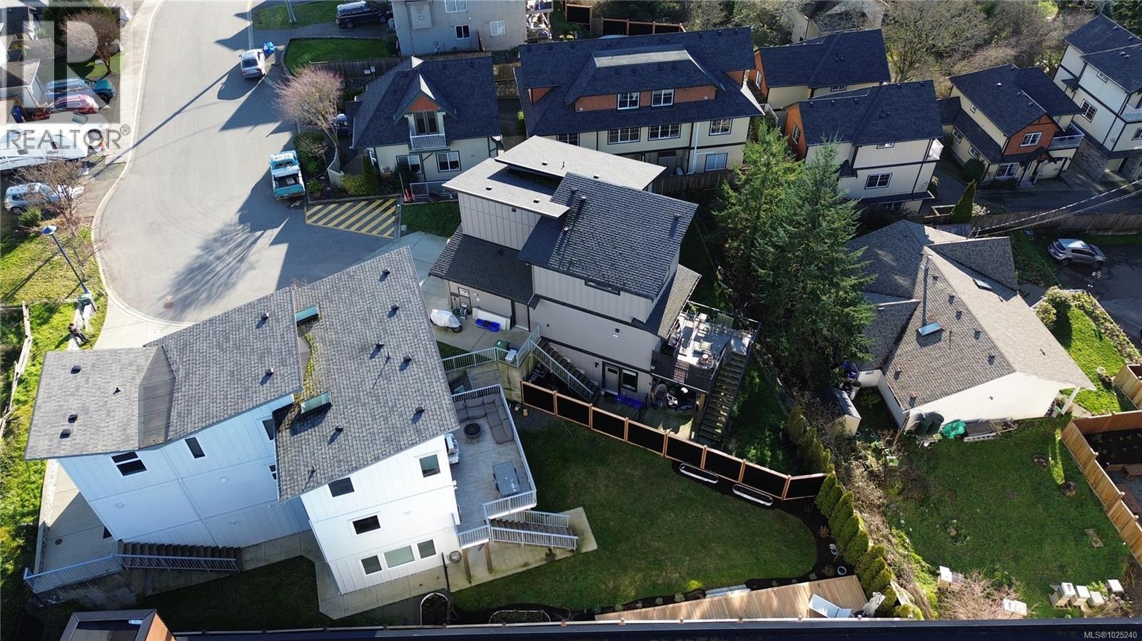  2670 Winster Road, Langford