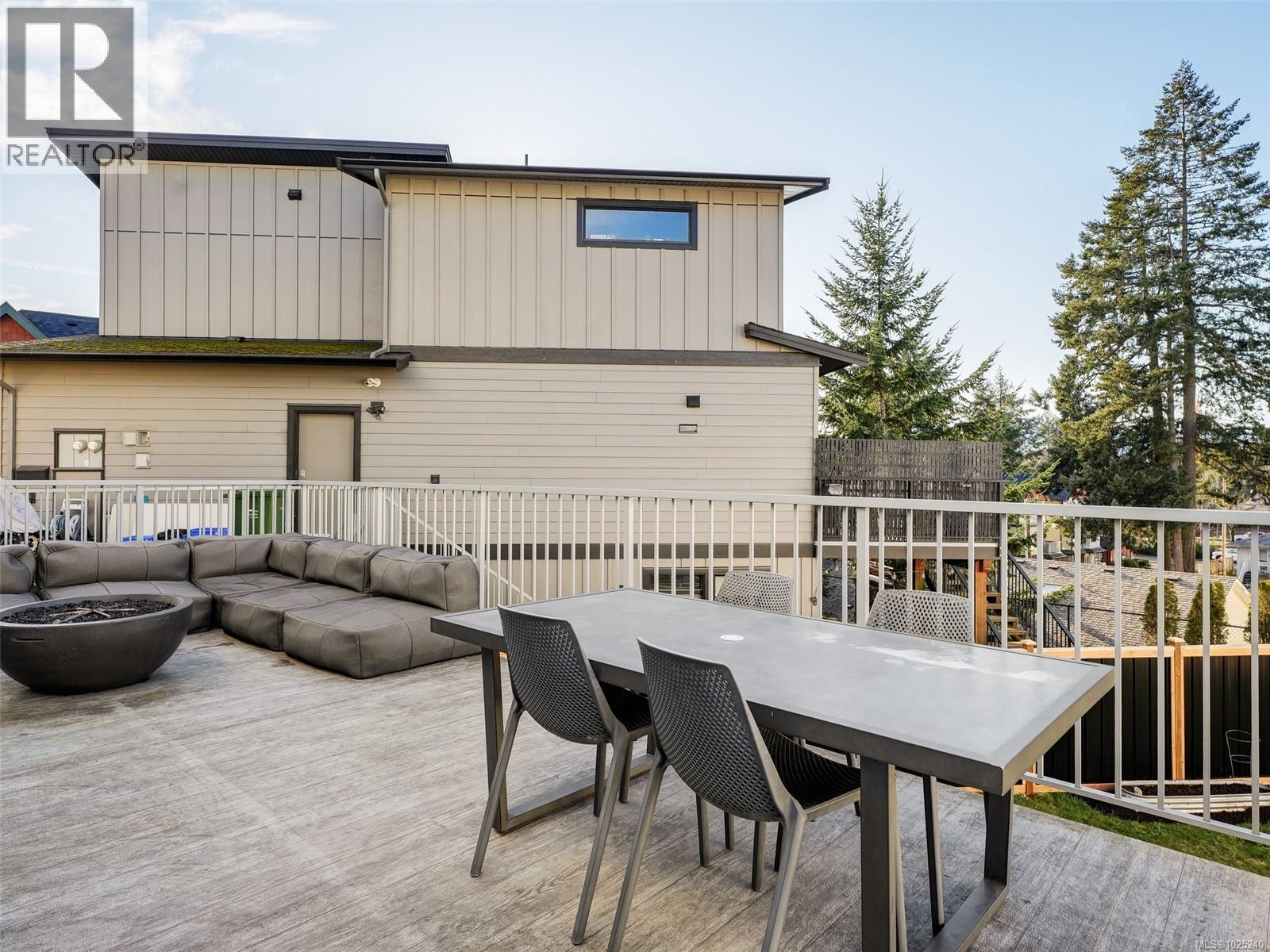  2670 Winster Road, Langford