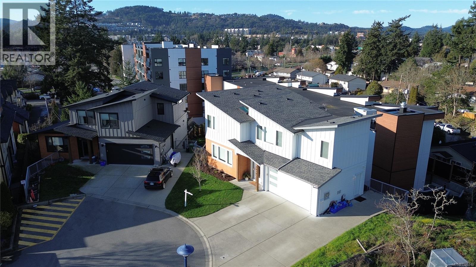  2670 Winster Road, Langford