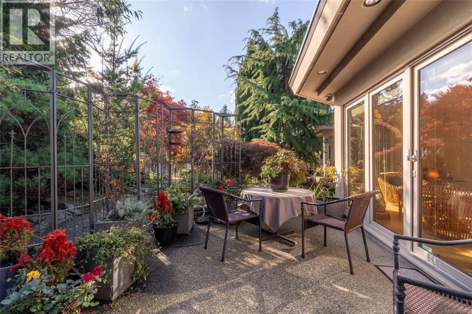 11406 Sycamore Dr - 26