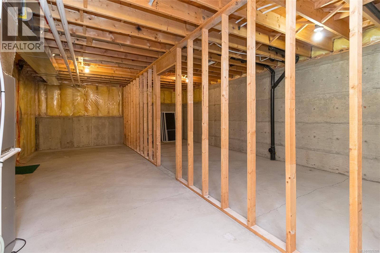 839 Country Club Dr, Cobble Hill