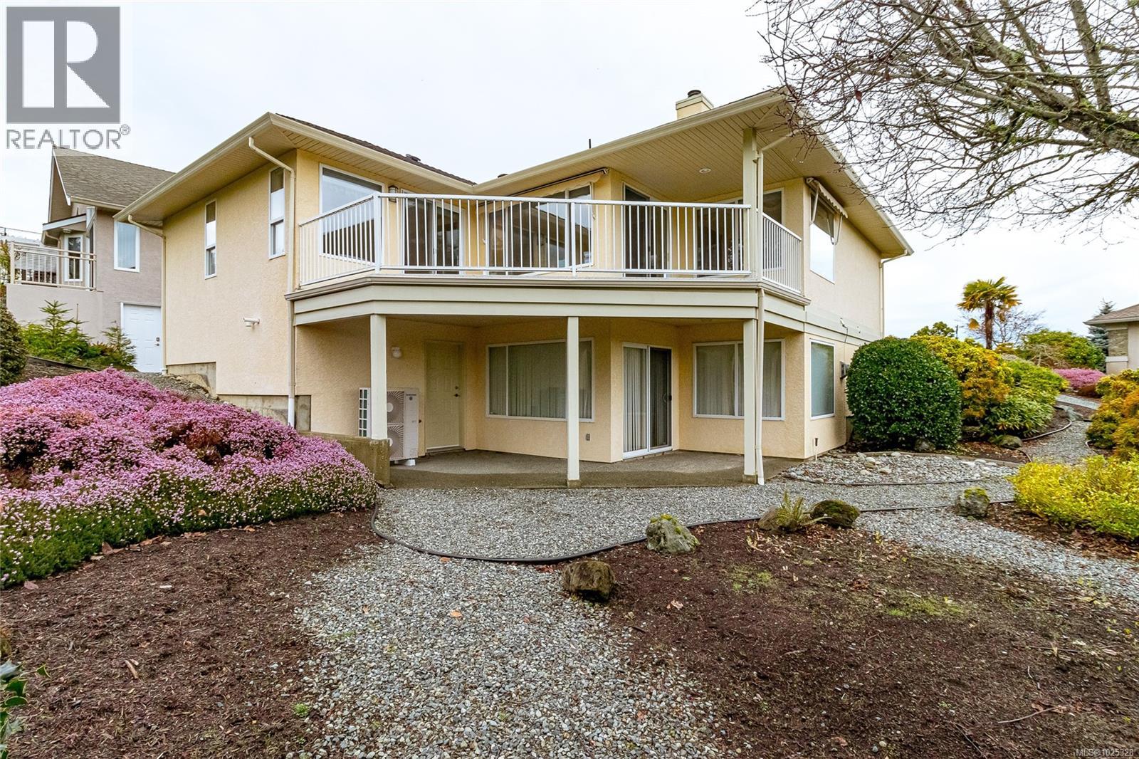 839 Country Club Dr, Cobble Hill