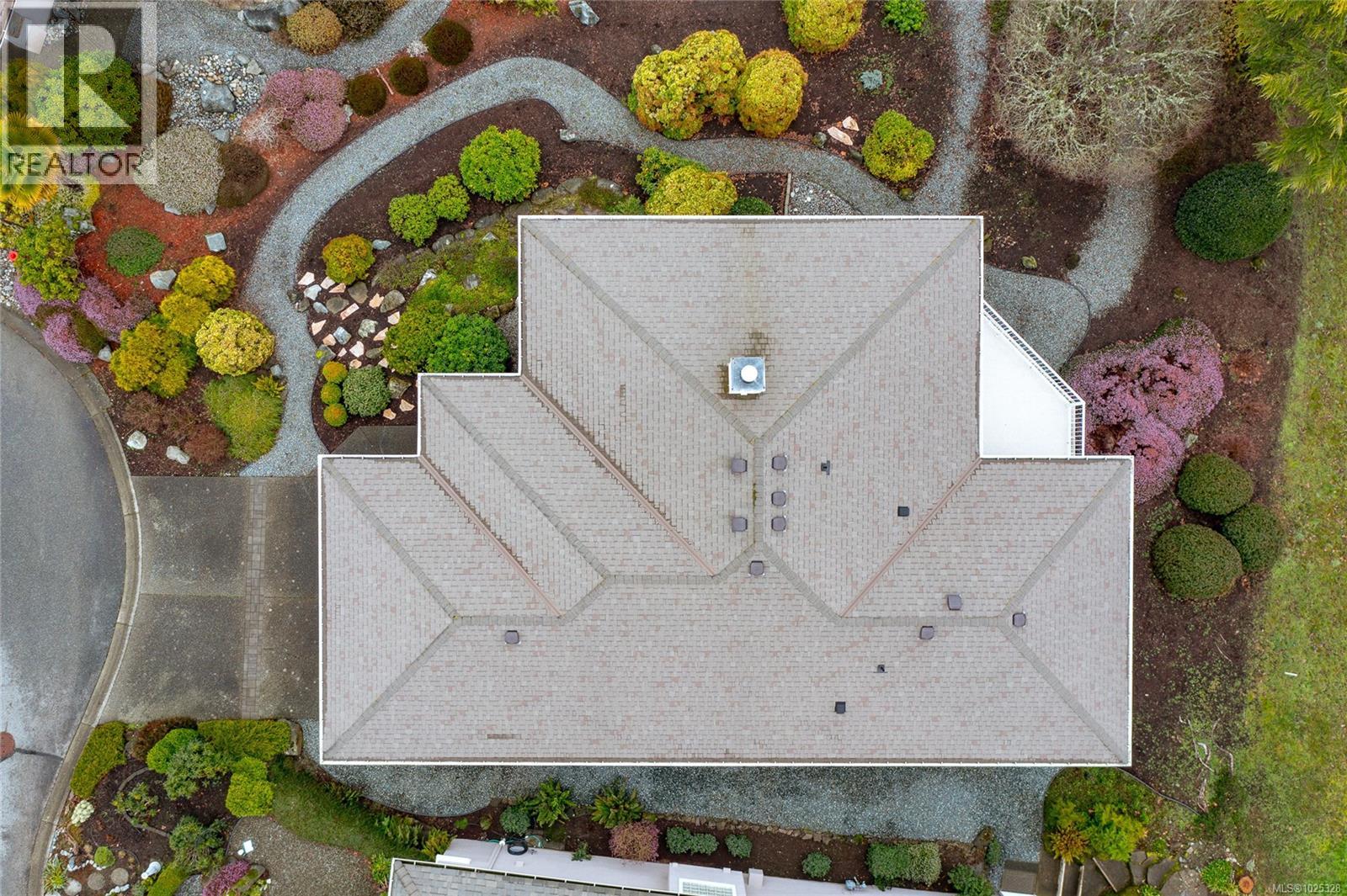 839 Country Club Dr, Cobble Hill