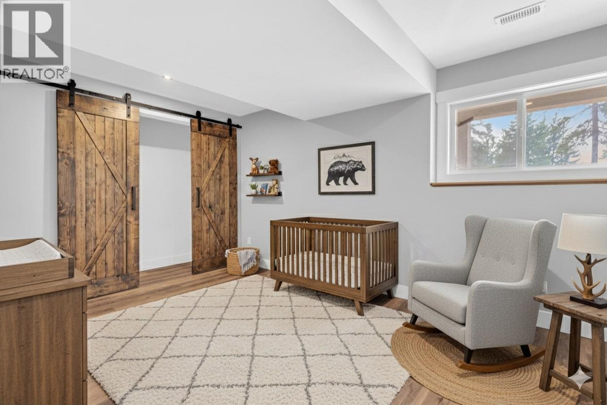  6011 Oyama Lake Road, Lake Country