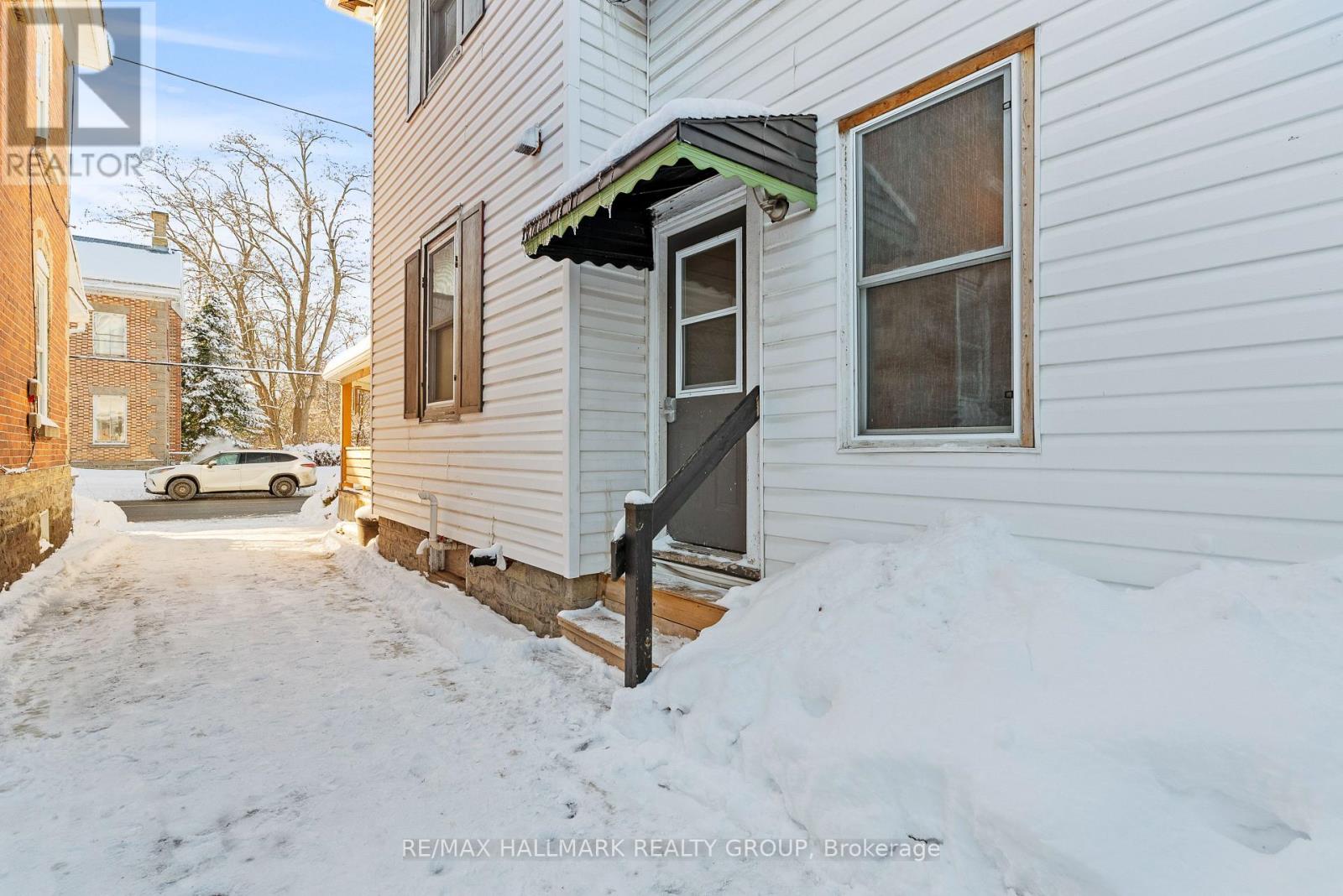 523 ST LAWRENCE STREET - Photo 3 of 45, Merrickville-Wolford, Ontario