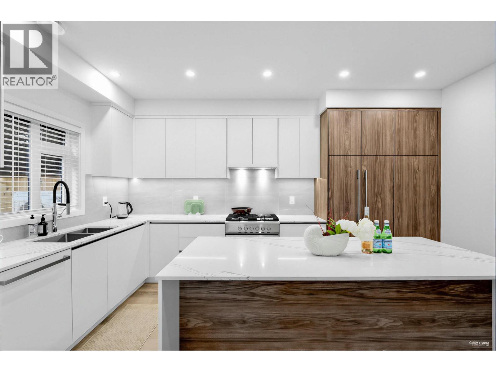 15 7580 NO. 1 ROAD, Richmond