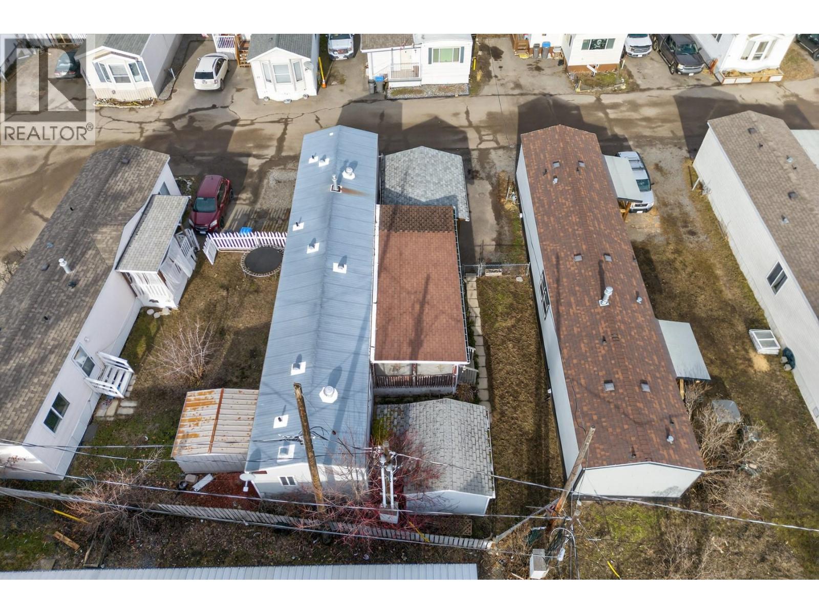 #7 1401 NICOLA AVENUE - 28