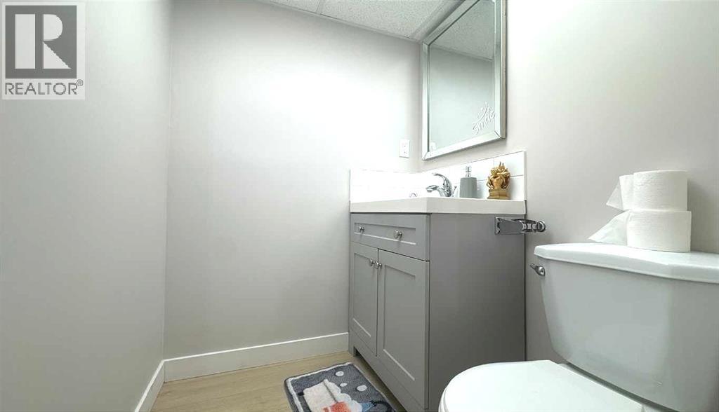 Single Family House Bungalow for Sale in   Avenue SE Southview Calgary 