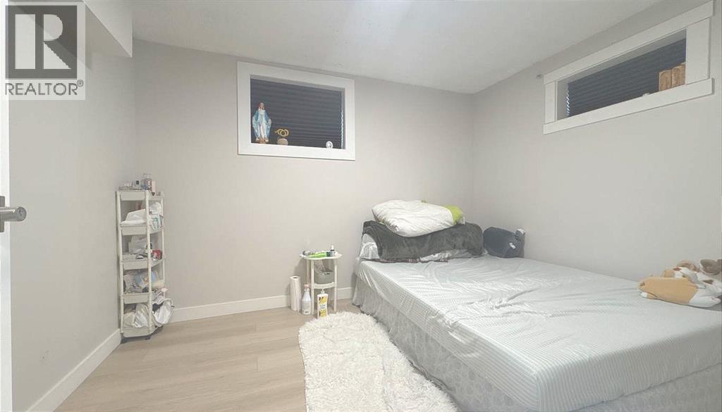 Single Family House Bungalow for Sale in   Avenue SE Southview Calgary 