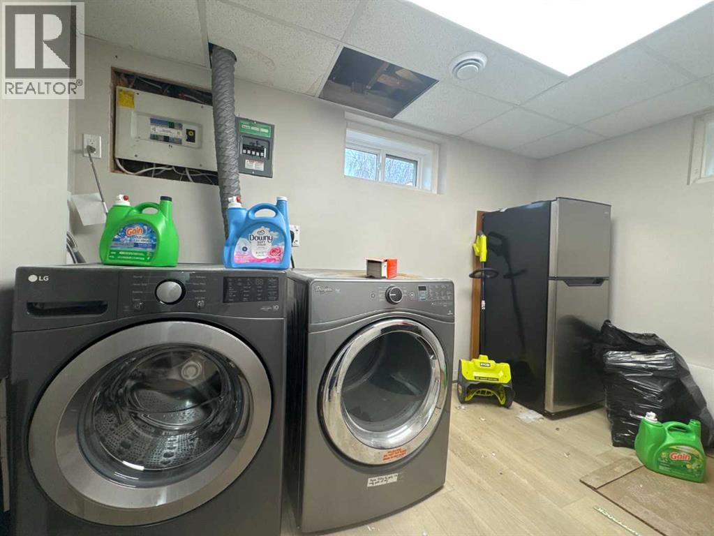 Single Family House Bungalow for Sale in   Avenue SE Southview Calgary 