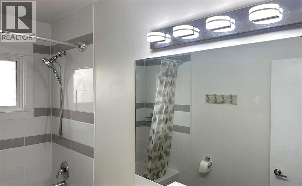 Single Family House Bungalow for Sale in   Avenue SE Southview Calgary 