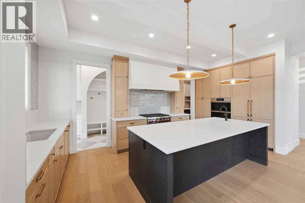 Single Family House for Sale in   Street NW Parkdale Calgary 