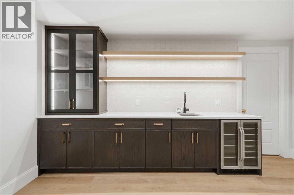 Single Family House for Sale in   Street NW Parkdale Calgary 