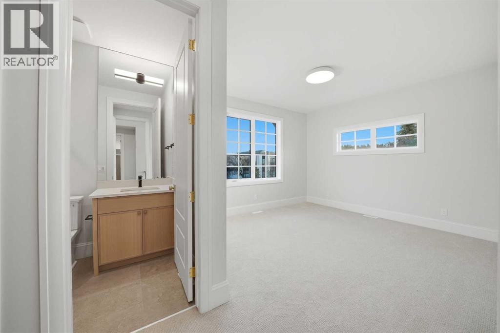 Single Family House for Sale in   Street NW Parkdale Calgary 