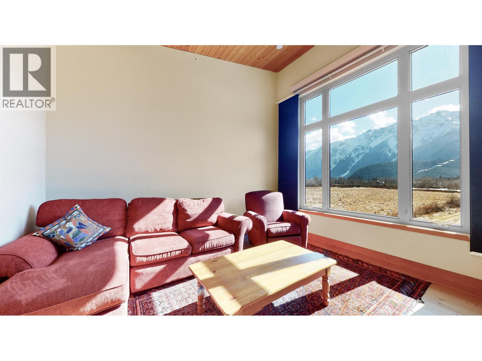 1380 COLLINS ROAD, Pemberton