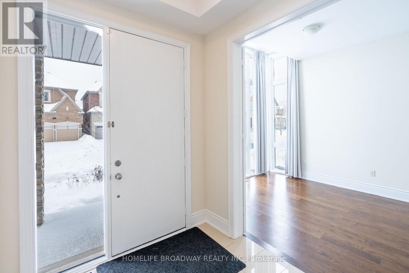 166 CONKLIN CRESCENT - 3