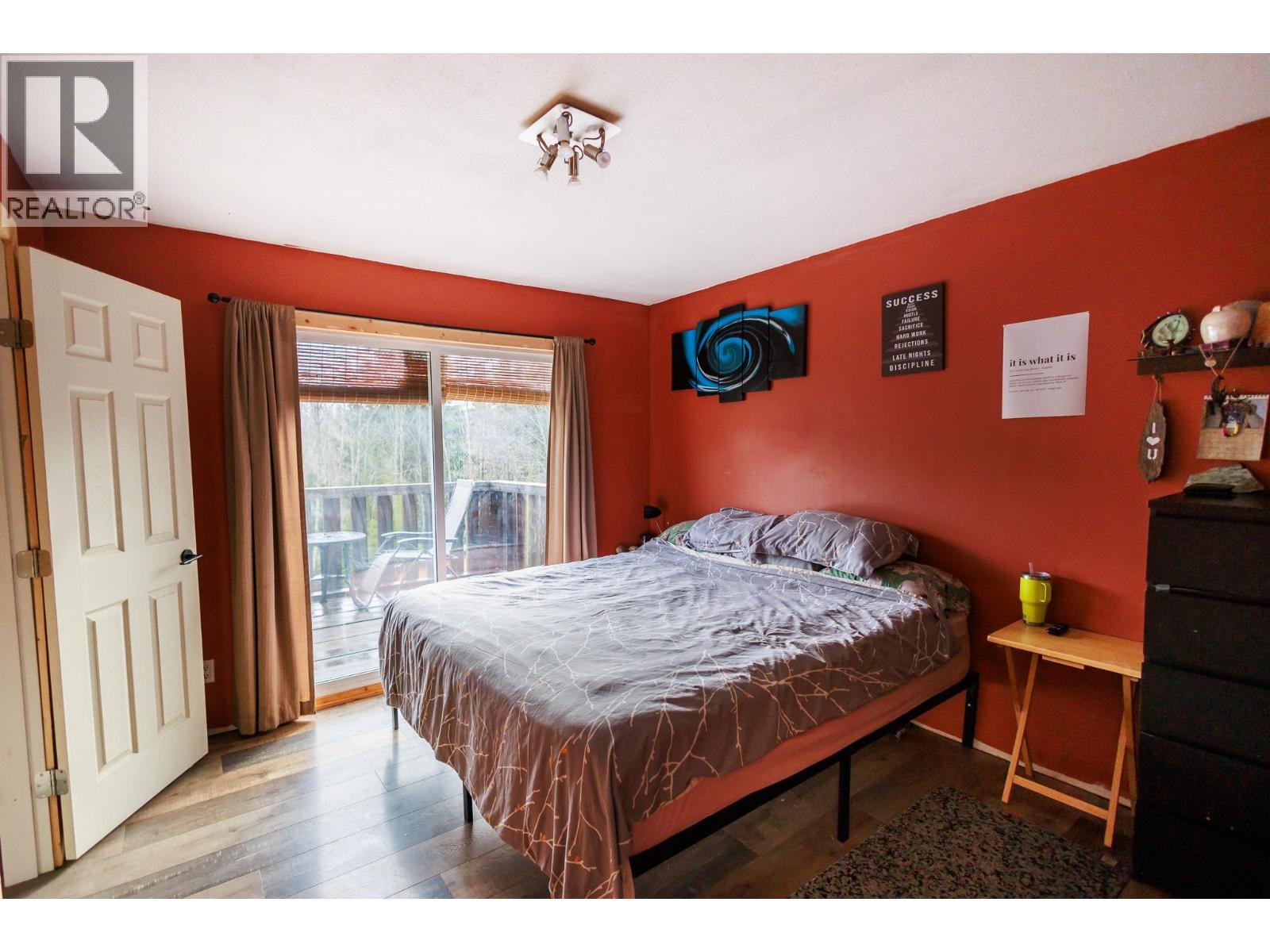 5283 OLD REMO Road, Terrace