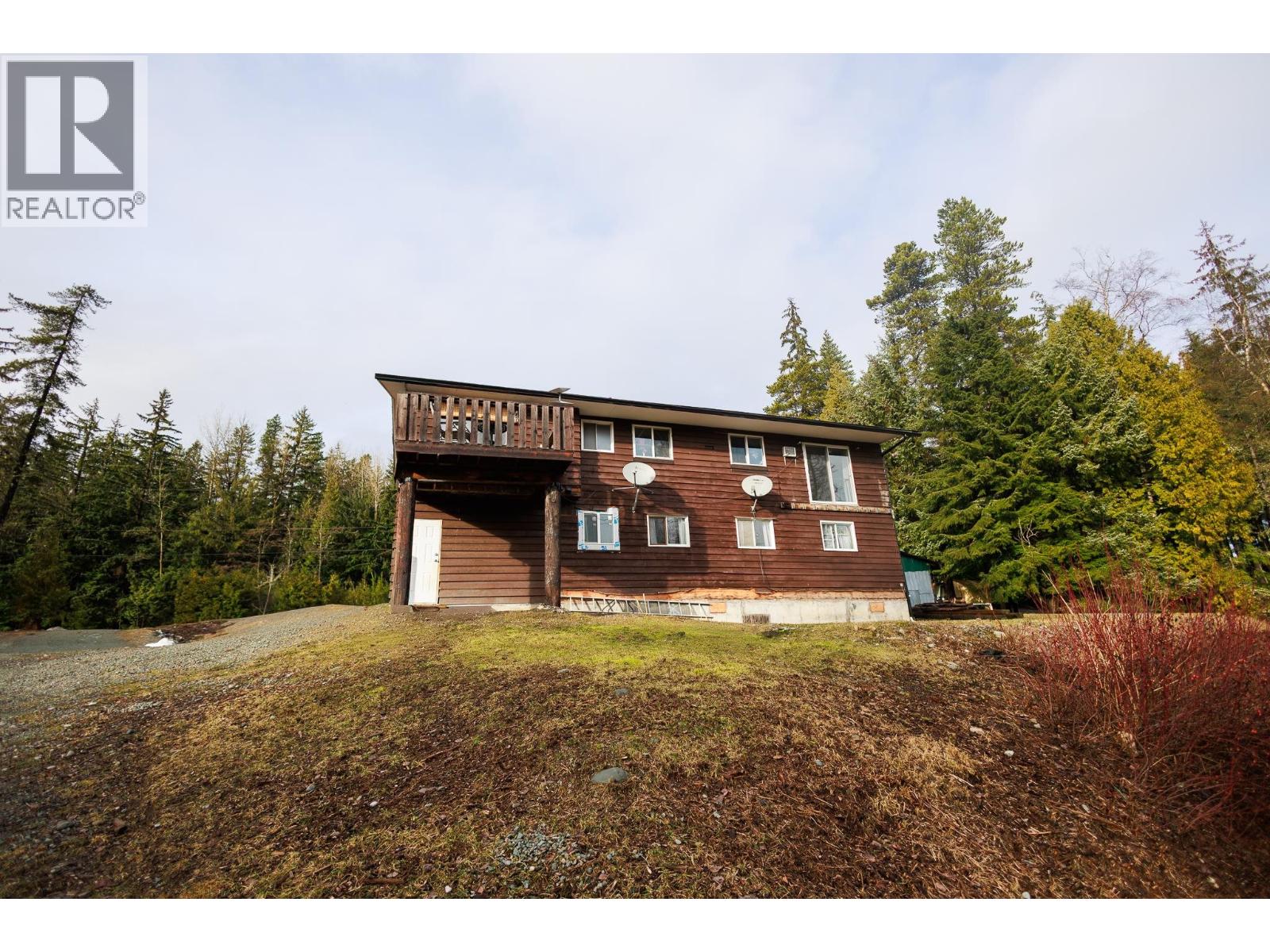 5283 OLD REMO Road, Terrace