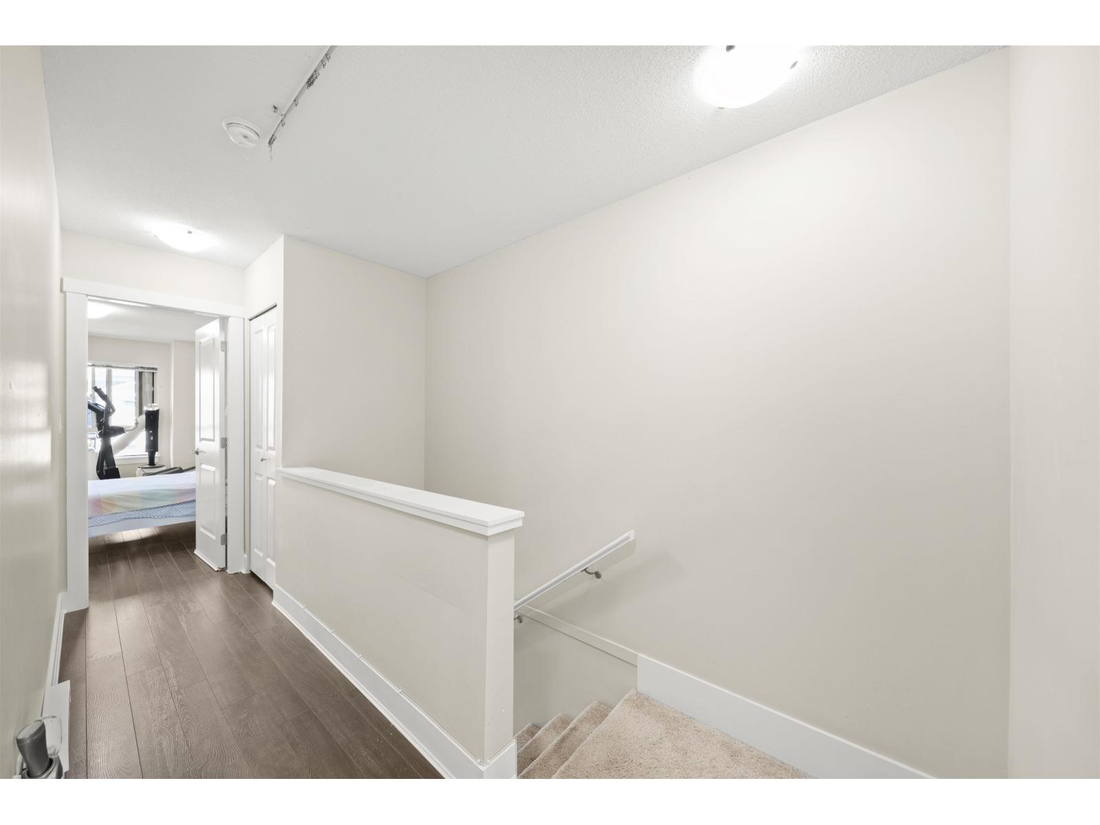 4 19752 55A AVENUE, Langley