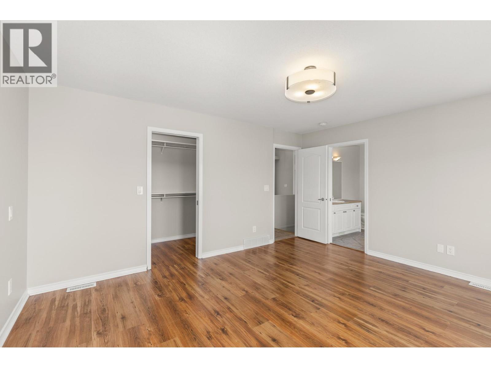  3513 EMPIRE Place, West Kelowna