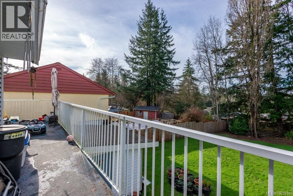 80 Masters Rd, Campbell River