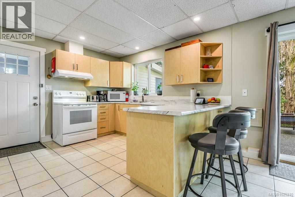 80 Masters Rd, Campbell River