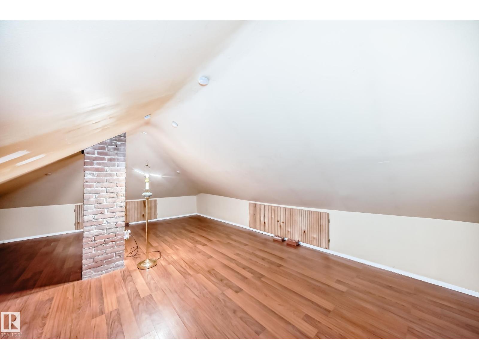 11619 96 ST NW, Edmonton