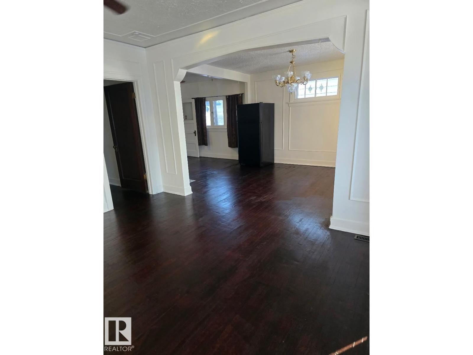 11619 96 ST NW, Edmonton