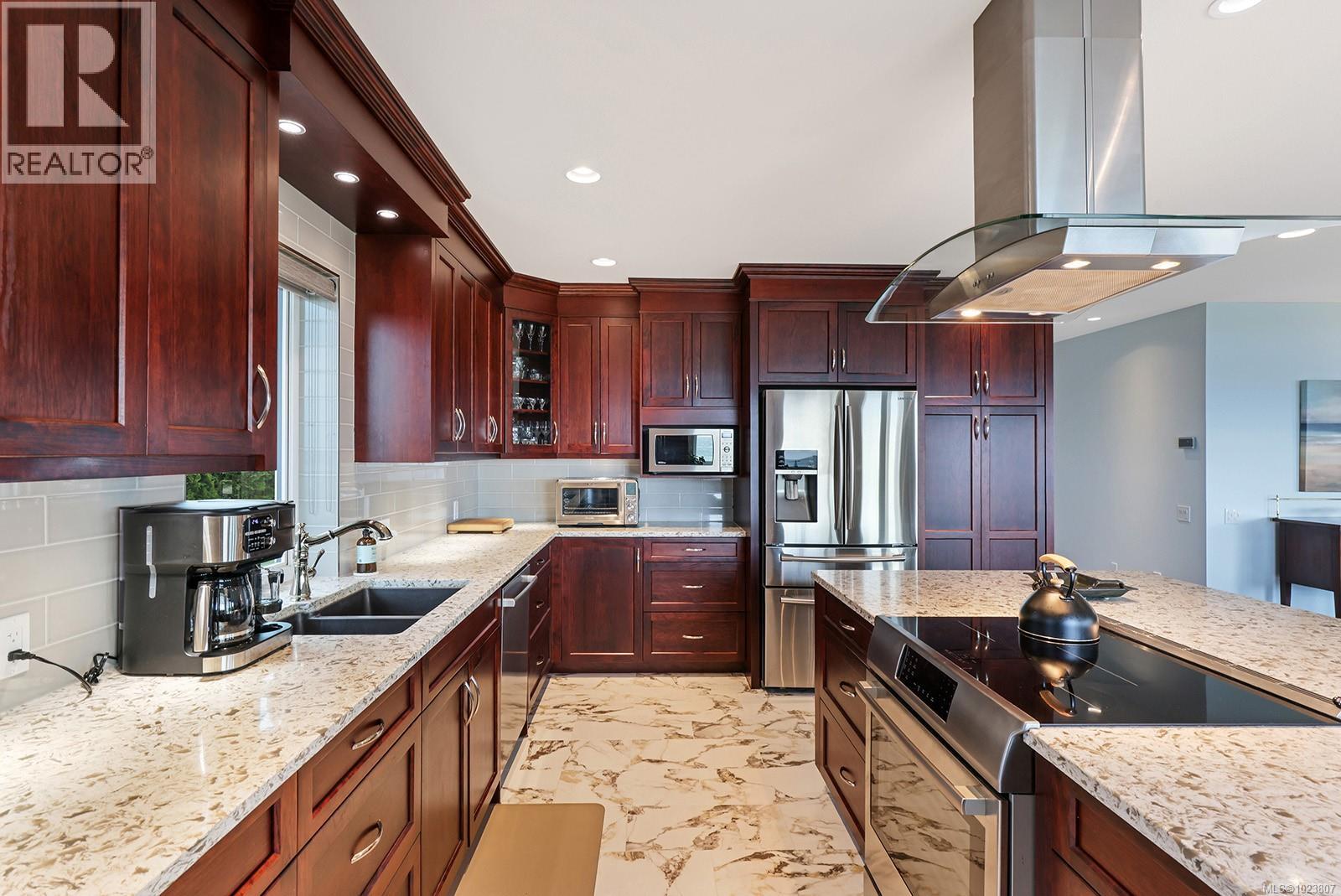 1755 Admiral Tryon Blvd, French Creek