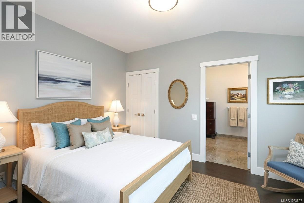 1755 Admiral Tryon Blvd, French Creek