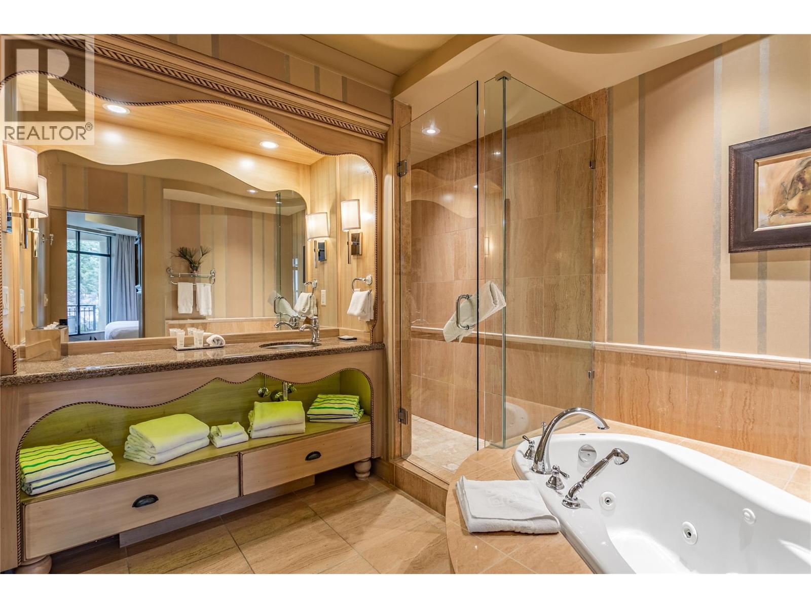 363 A3 1288 Water Street, Kelowna