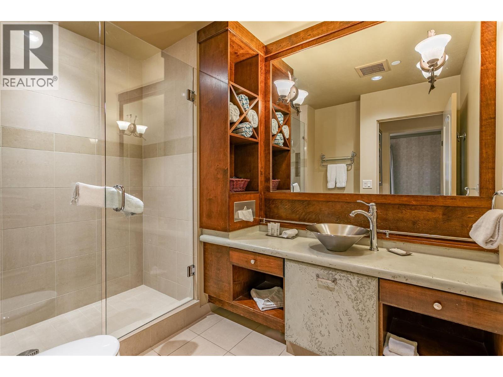 363 A3 1288 Water Street, Kelowna