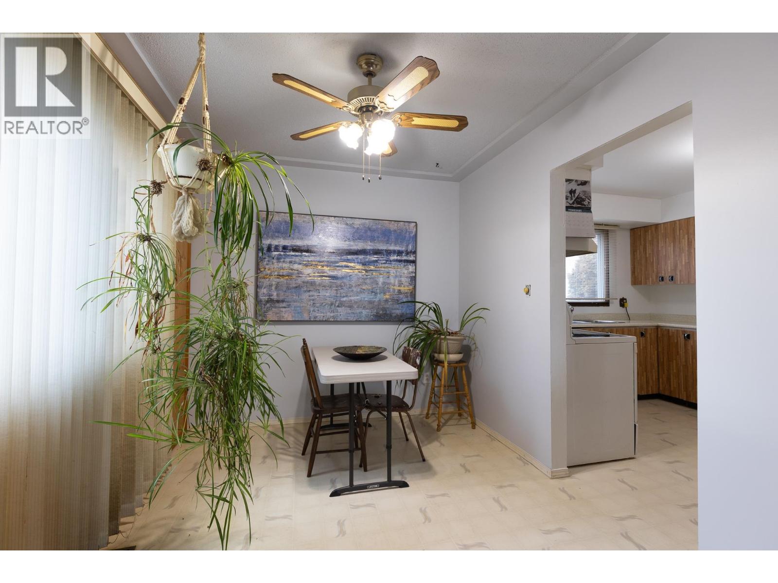 379 KILLOREN CRESCENT - 10