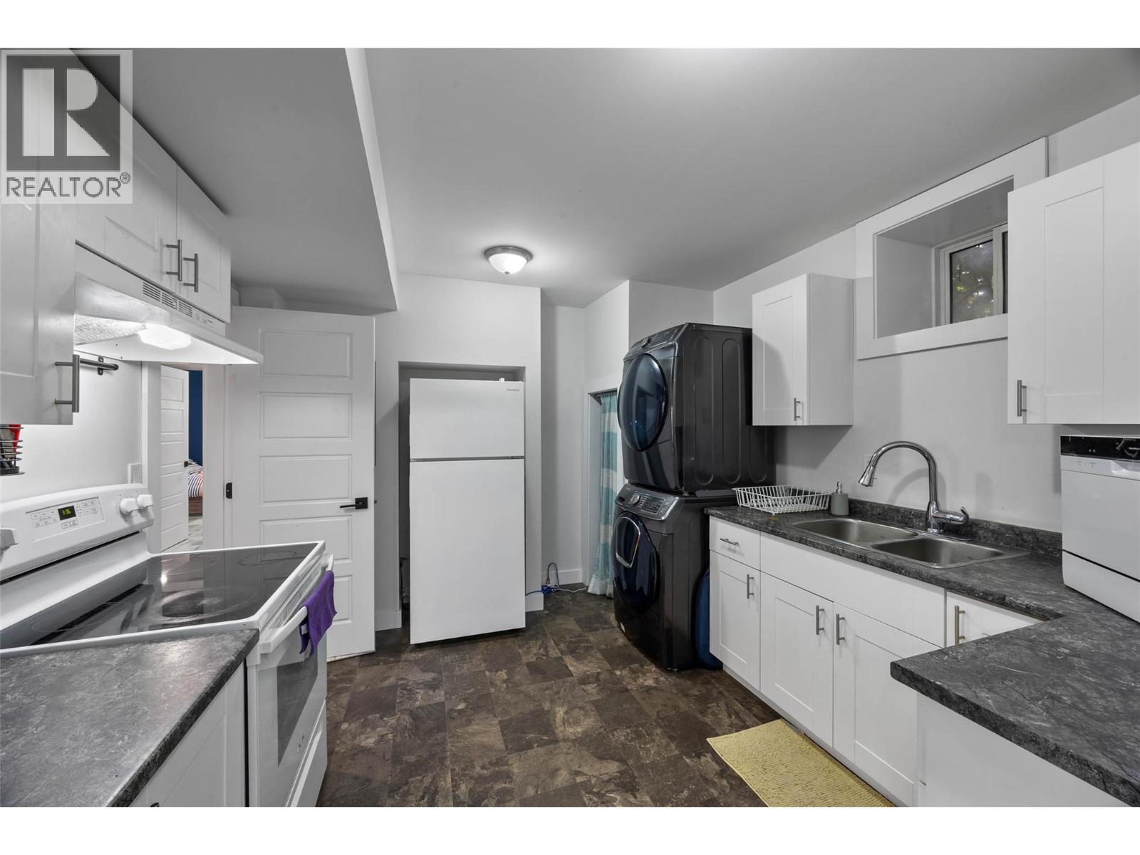 1024 Pembroke Avenue, Kamloops