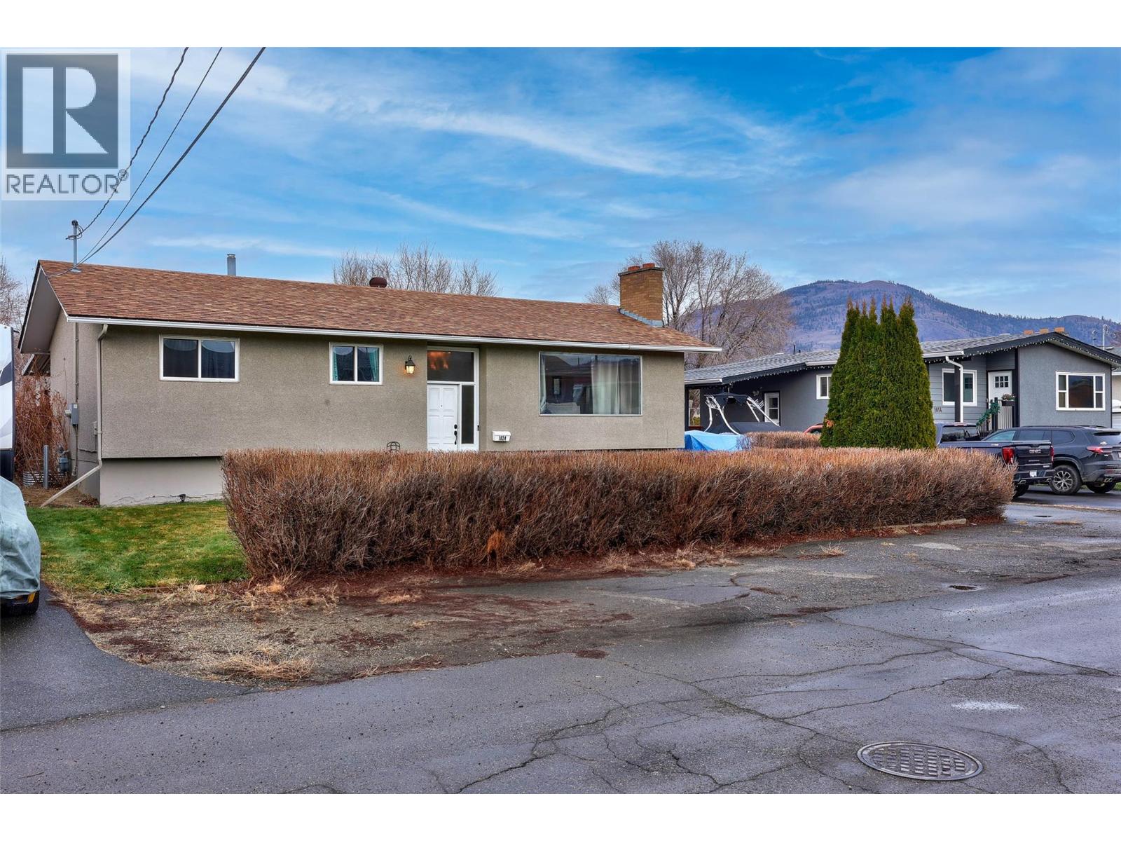 1024 Pembroke Avenue, Kamloops
