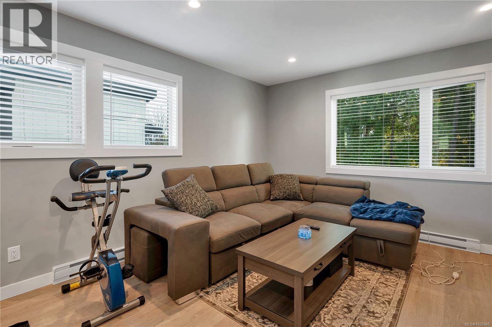 254 Twillingate Rd, Campbell River