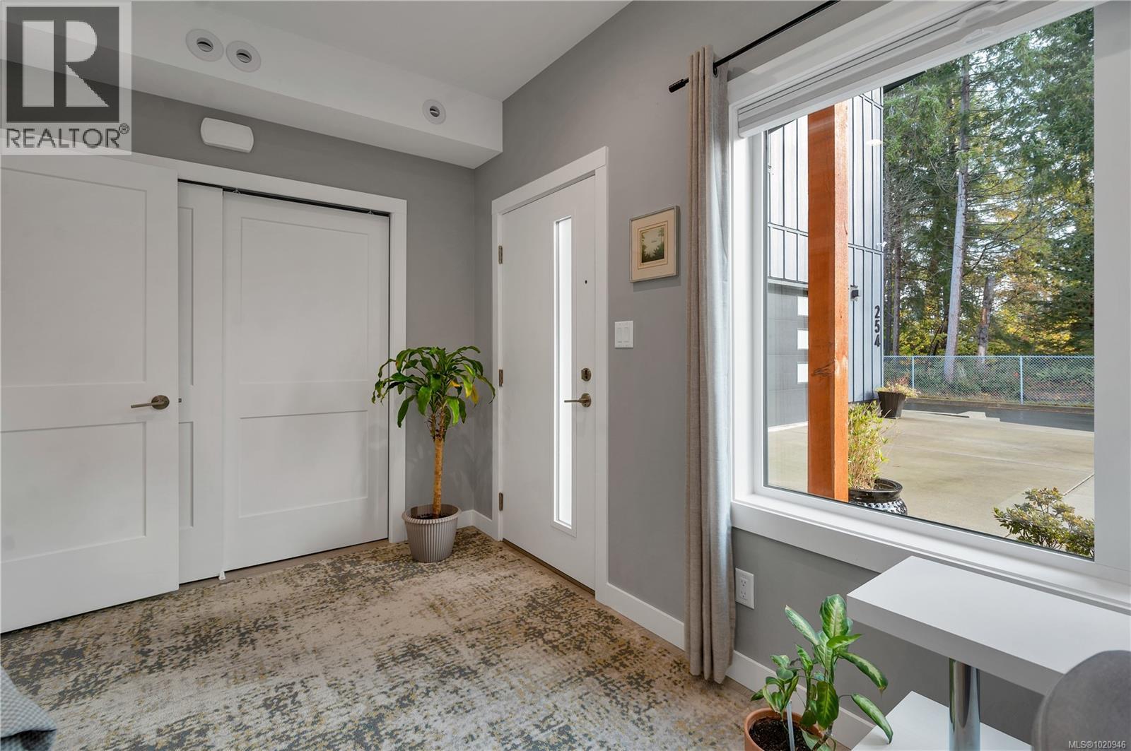 254 Twillingate Rd, Campbell River