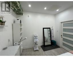 1639 Eglinton Avenue W, Toronto, ON M6E2H1 Photo 10
