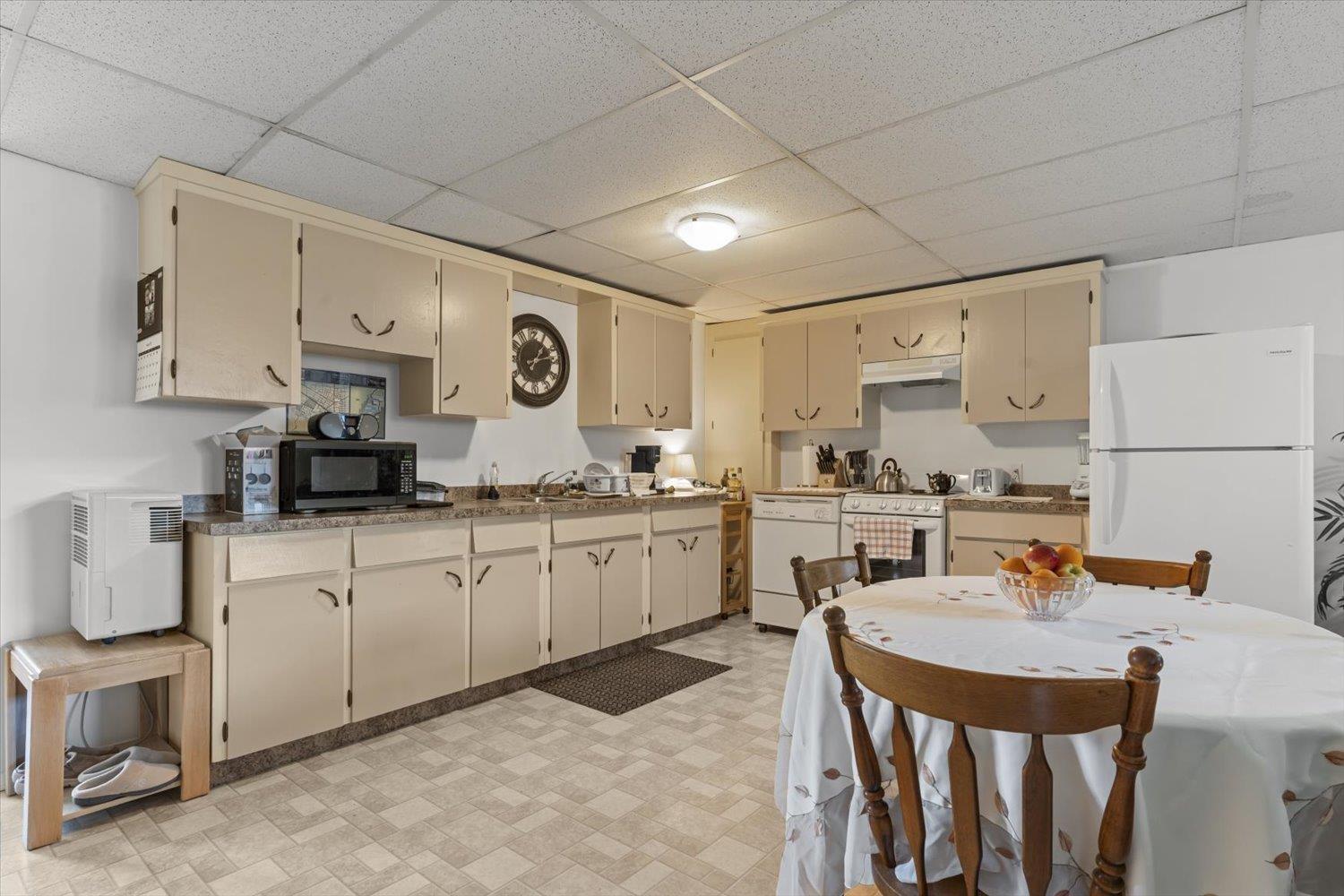 9227 ANNIS ROAD, East Chilliwack, Rosedale