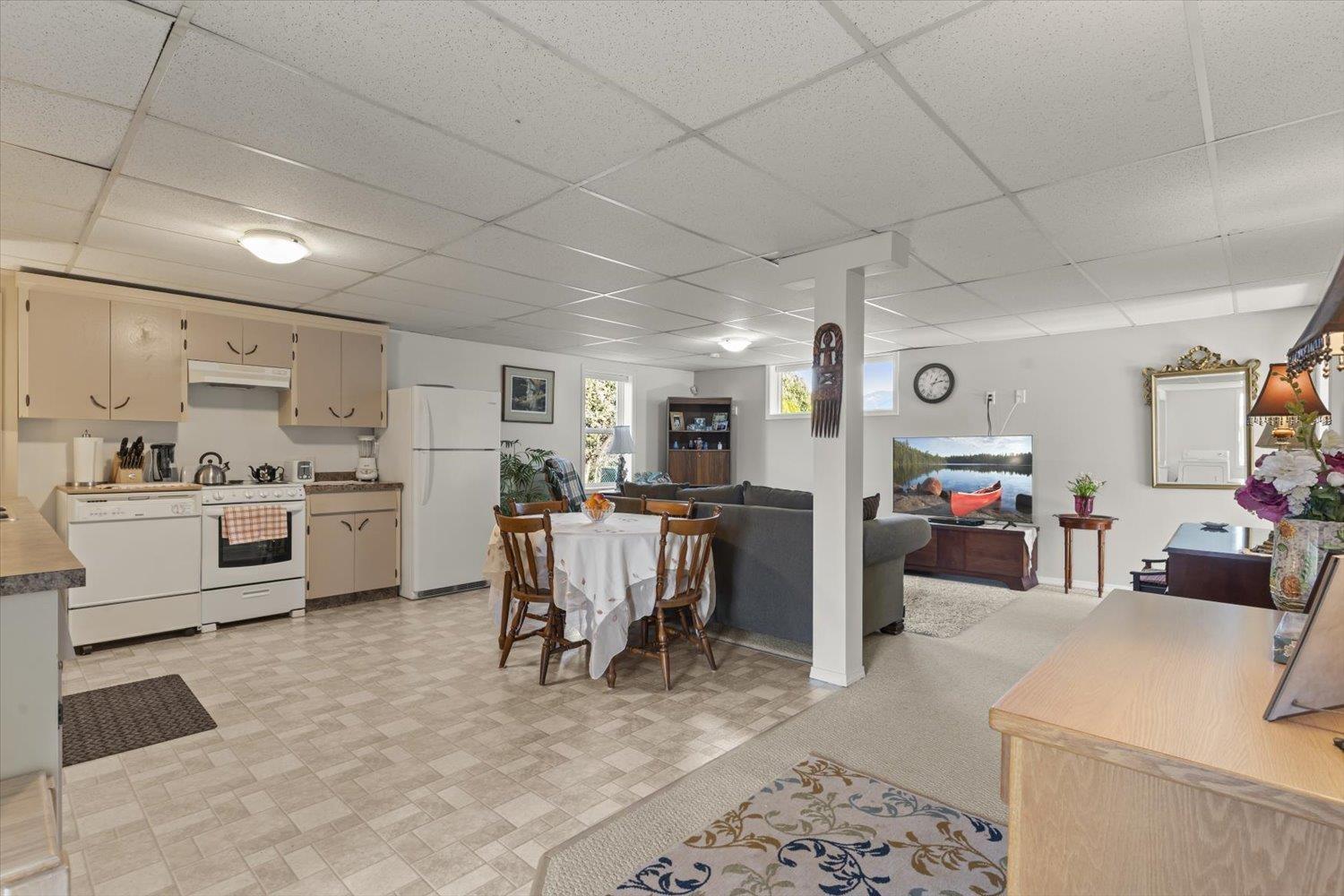 9227 ANNIS ROAD, East Chilliwack, Rosedale