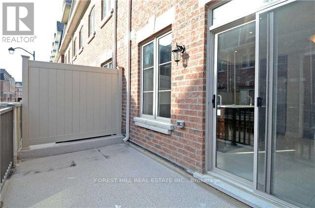Single Family House for Sale in    MAJOR MACKENZIE DRIVE W Vaughan (Patterson) 