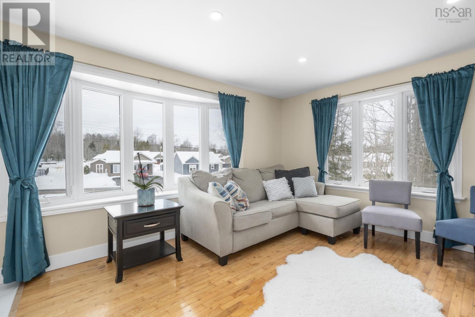 Property 23 of 41 of 218 St Andrews Street