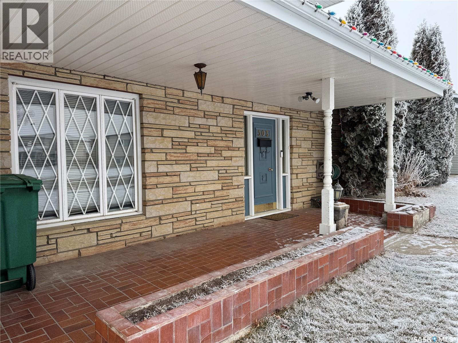 503 7th AVENUE W - Photo 2 of 50, Biggar, Saskatchewan