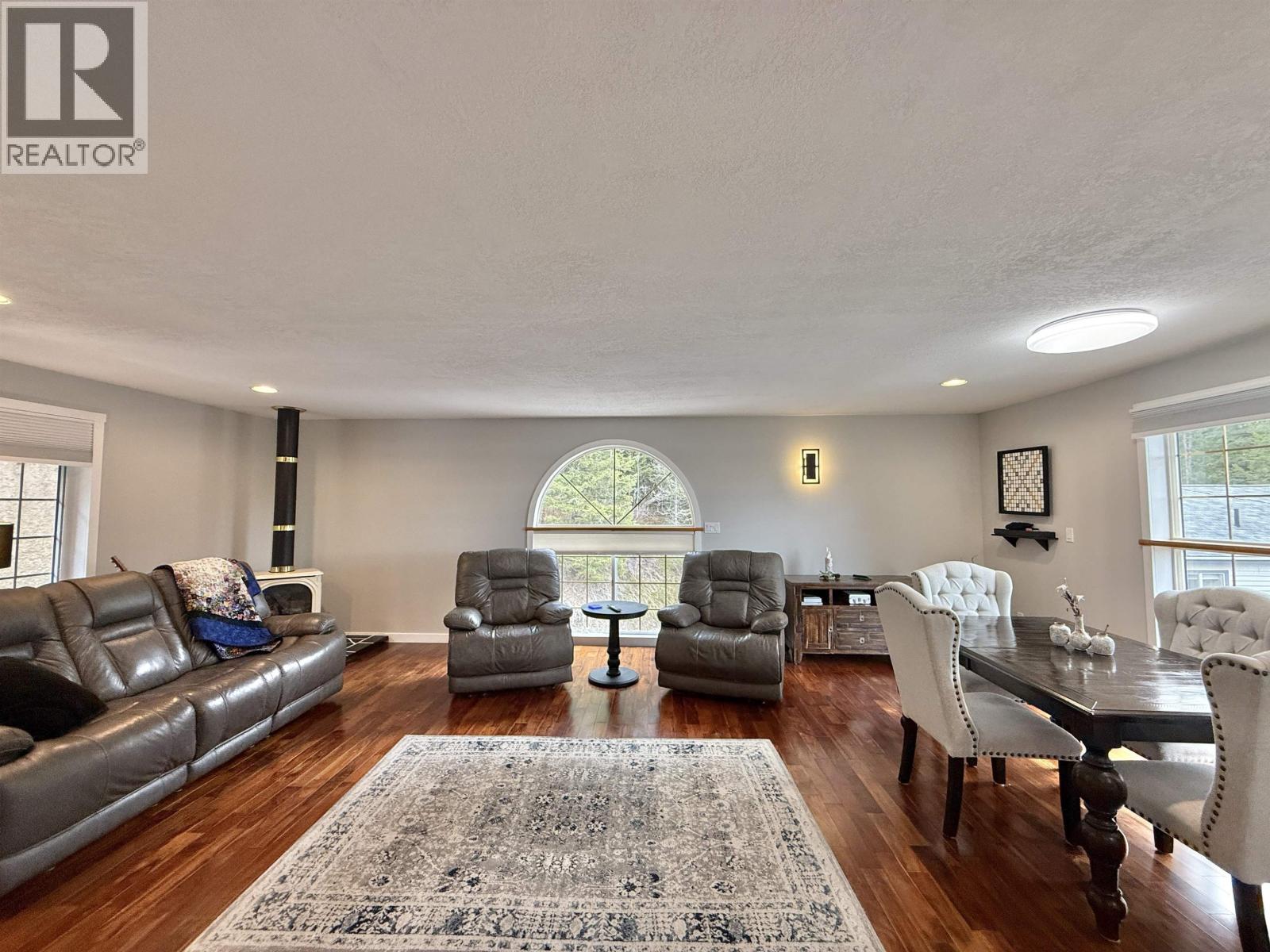 4487 DICK ROAD, Quesnel