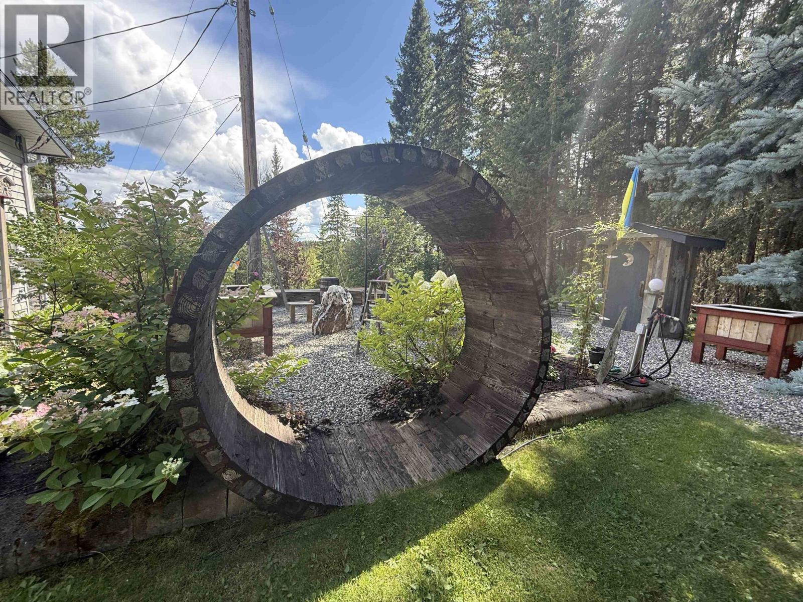 4487 DICK ROAD, Quesnel