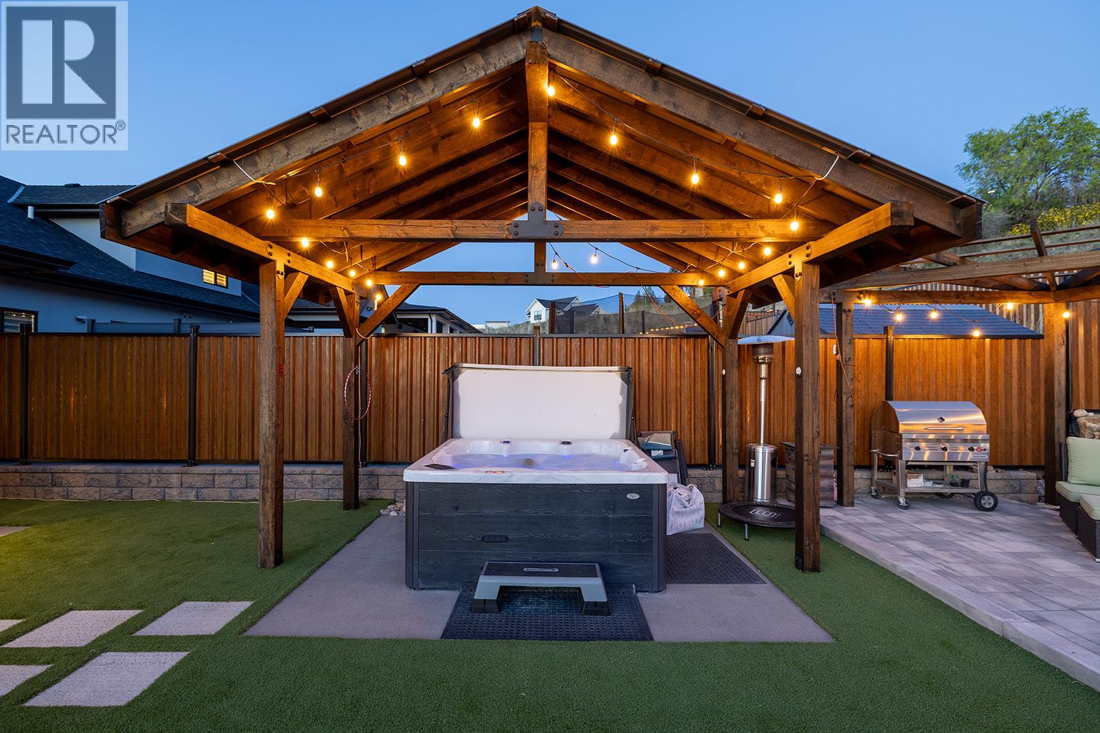  443 Redtail Court, Kelowna