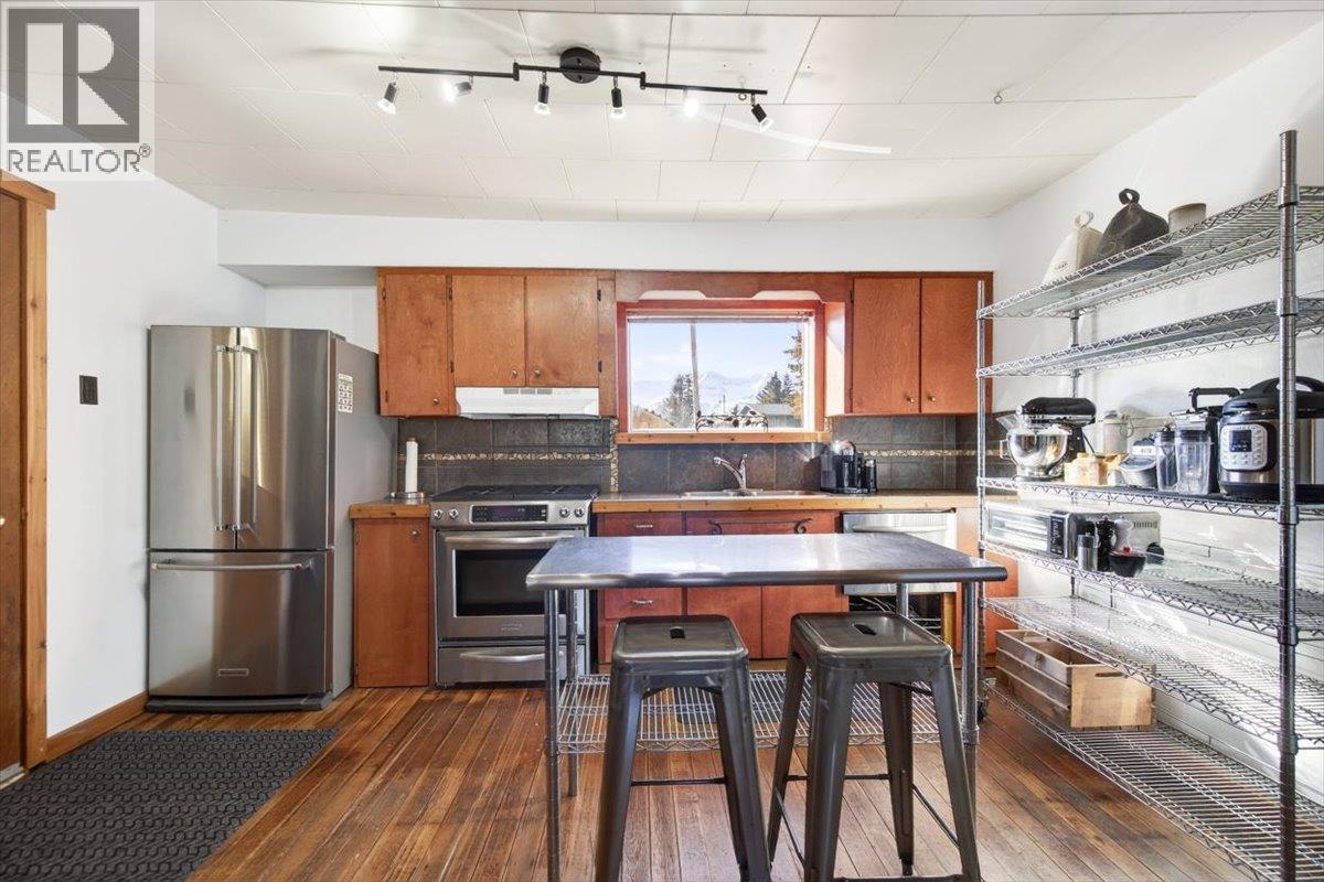 1091 4TH Avenue Unit# A, Fernie