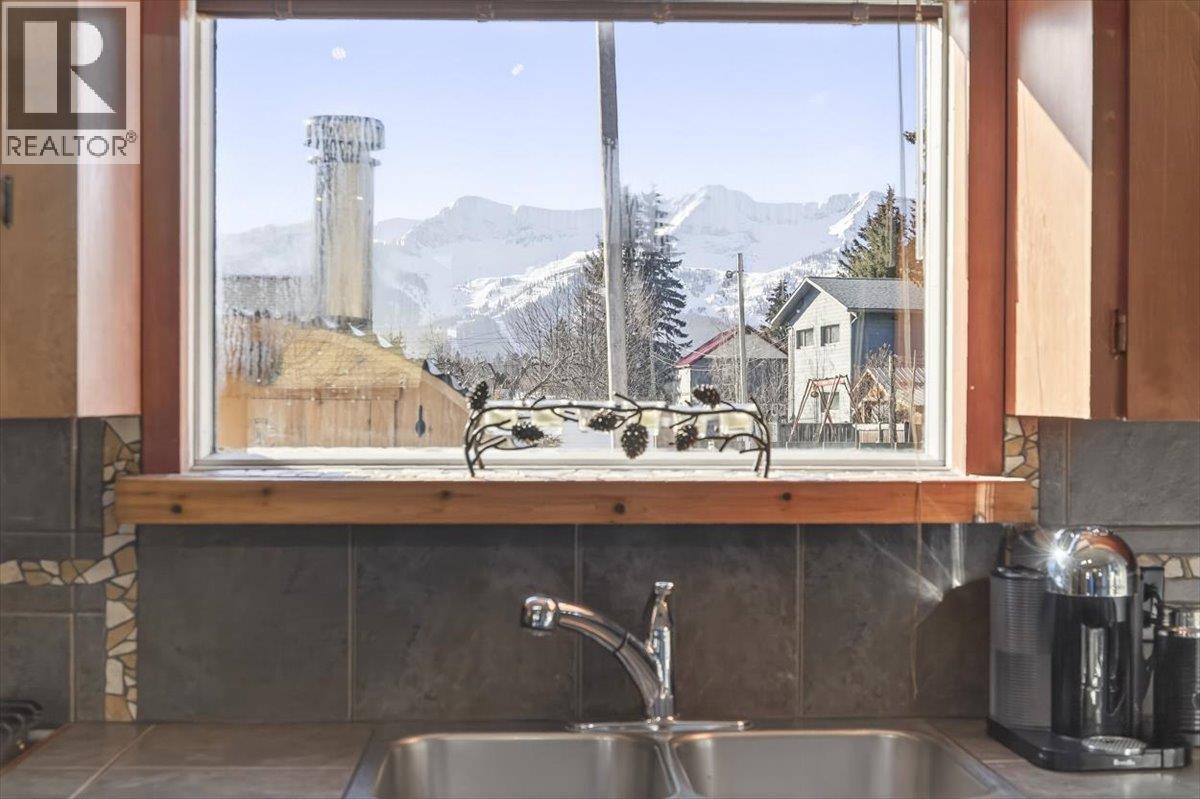 1091 4TH Avenue Unit# A, Fernie