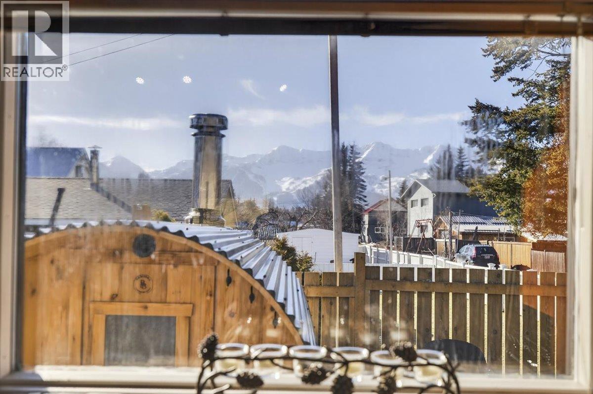 1091 4TH Avenue Unit# A, Fernie